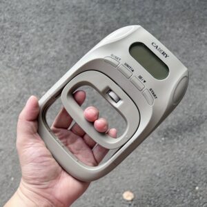 1pc Camry Digital Hand Dynamometer for Measuring Grip Strength, an Electronic Handheld Device with a Backlit LCD, Suitable for Sports, Educational Institutions, And Home Use, with a Capacity of 400Lbs/180Kg, No Batteries Required.