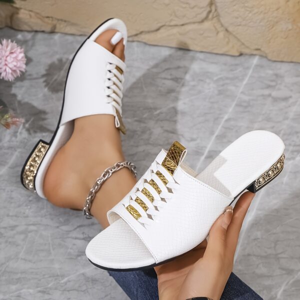 A Pair of Women'S Summer White Peep-Toe Sandals with Non-Slip Chunky Heels.